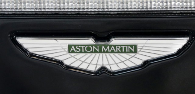 Aston Martin заключила